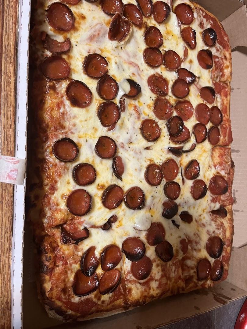 Raymondo's Pizzeria