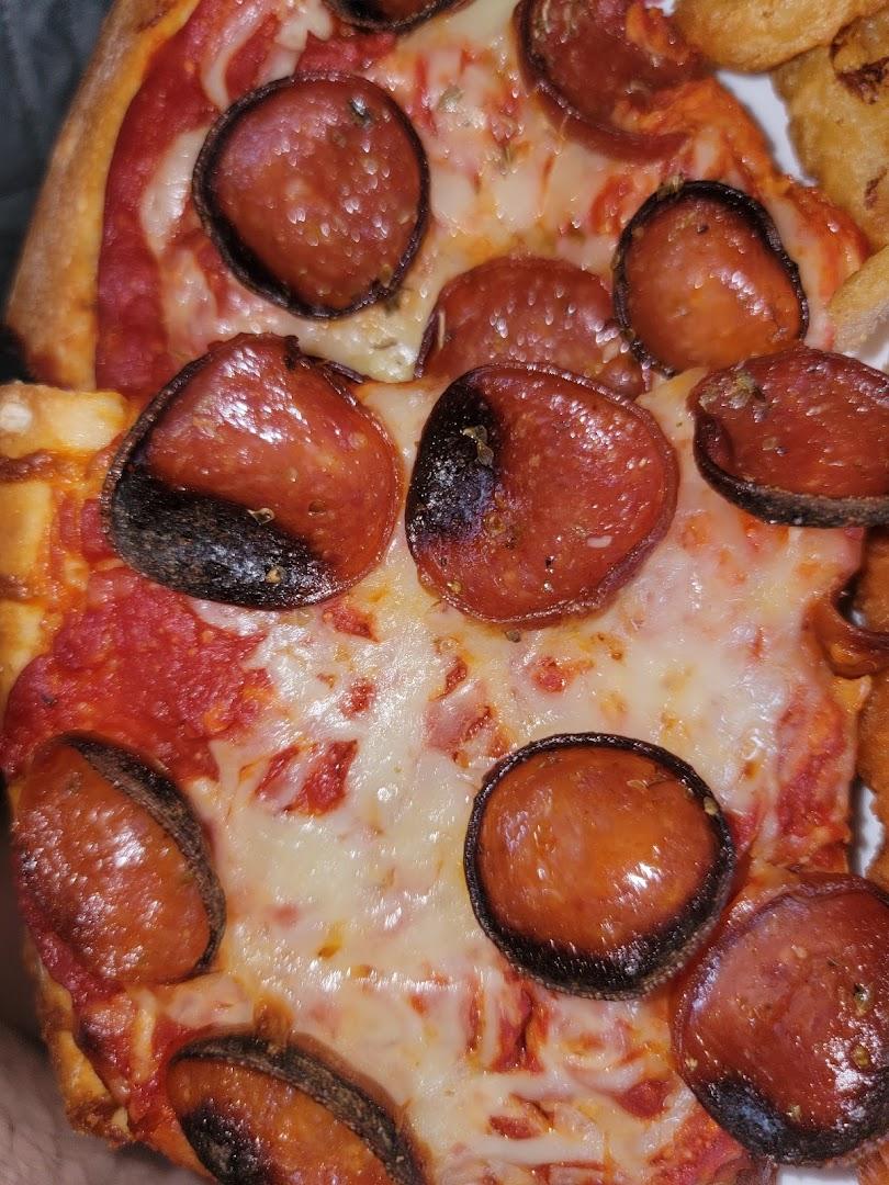 Raymondo's Pizzeria